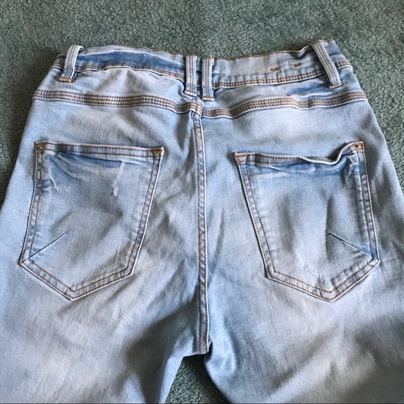 Zara Ltg Blue Stretchy Jeans - Picture 4 of 5
